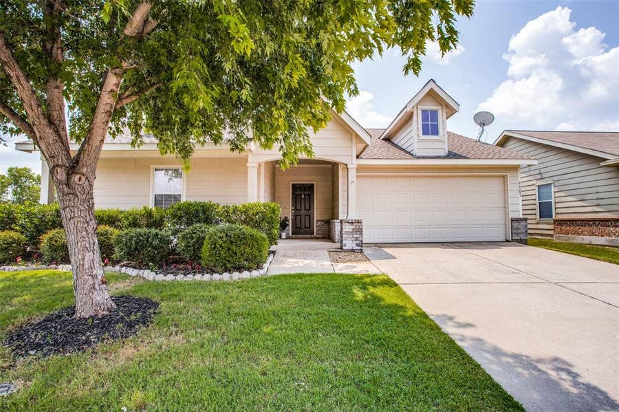 Property photo for 9901 Thomas Jefferson Drive, McKinney, TX