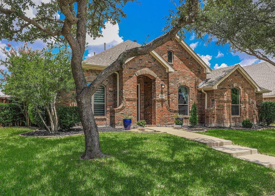 Property photo for 5600 White Pine Drive, McKinney, TX