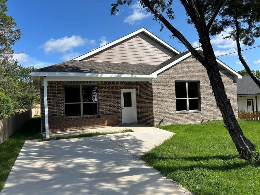 Property photo for 3600 Hilltop Road, Granbury, TX