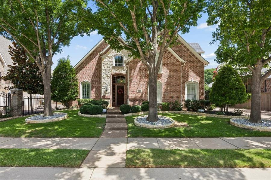 Property photo for 1414 Monarch Way, Southlake, TX