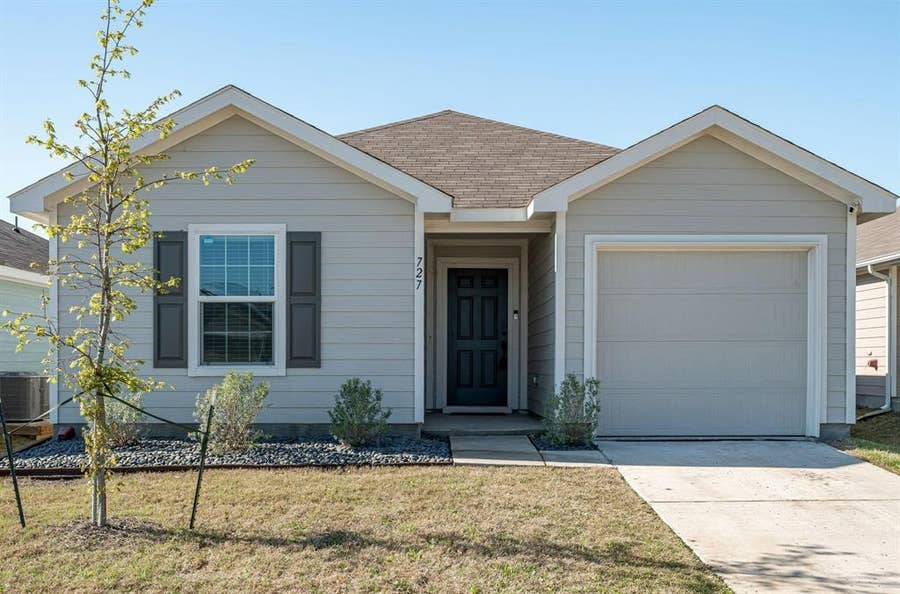 Property photo for 727 Cochran Drive, Princeton, TX