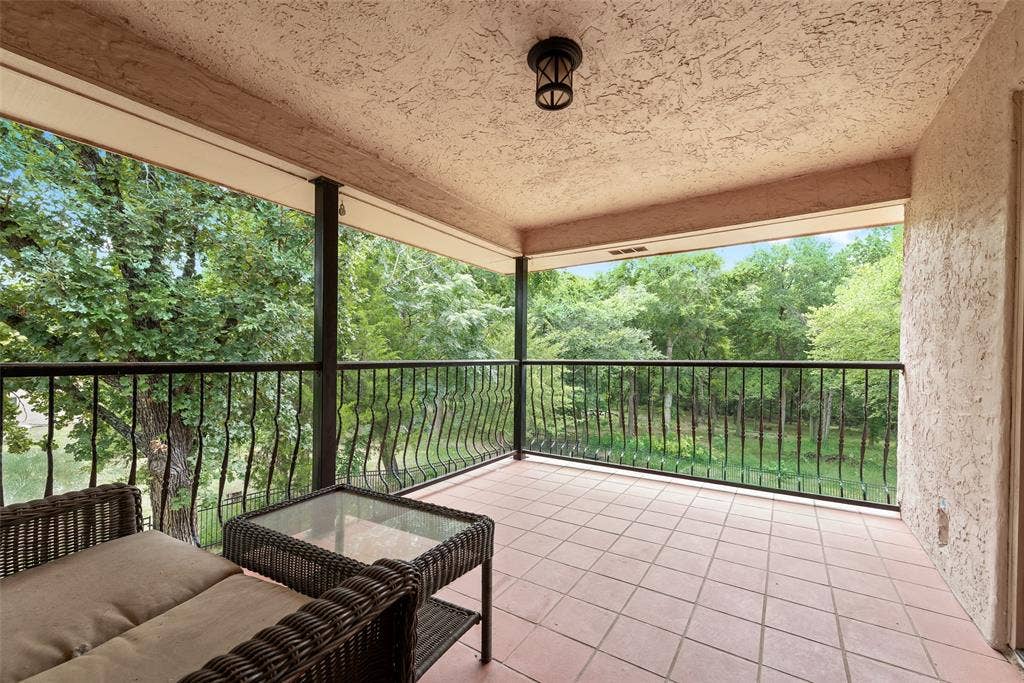 Another balcony off of the 2nd story. Look at the view!