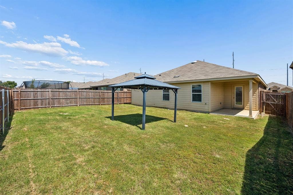 313 Samuel Street, Denton, TX 76207