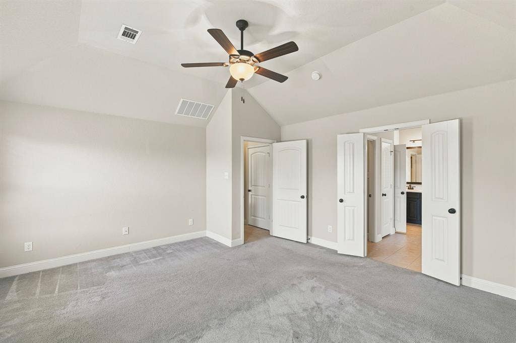 5610 Paradise Drive, Midlothian, TX 76065