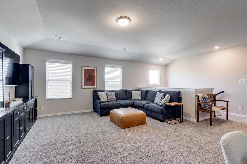 2120 Draco Drive, Haslet, TX 76052 2120 Draco Drive, Haslet, TX 76052
