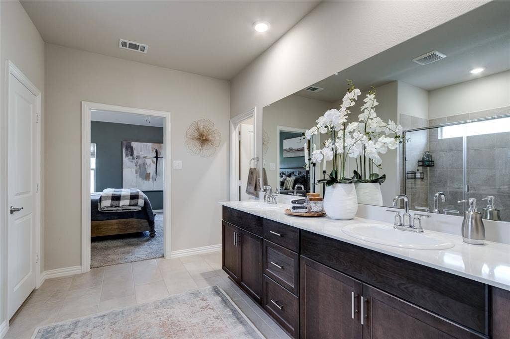 2120 Draco Drive, Haslet, TX 76052 2120 Draco Drive, Haslet, TX 76052