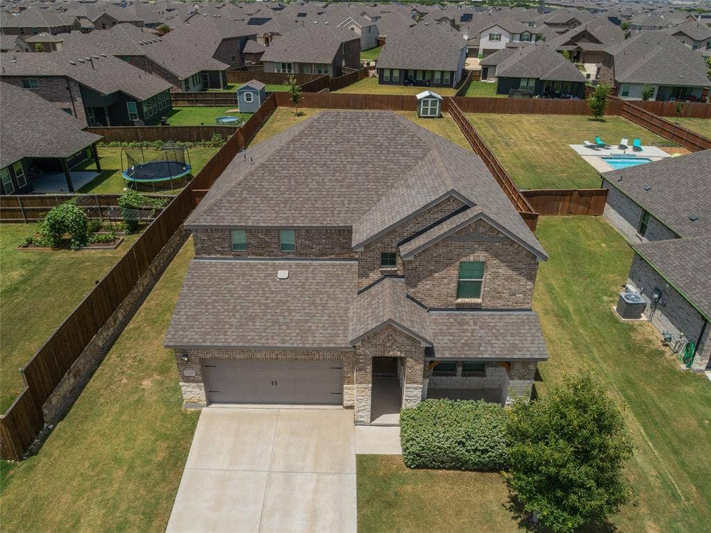 2120 Draco Drive, Haslet, TX 76052 2120 Draco Drive, Haslet, TX 76052