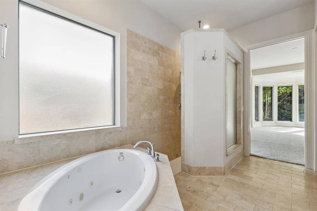 4760 Paxton Lane, Frisco, TX 75034 4760 Paxton Lane, Frisco, TX 75034