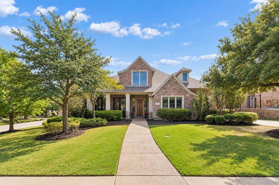 Property photo for 4760 Paxton Lane, Frisco, TX