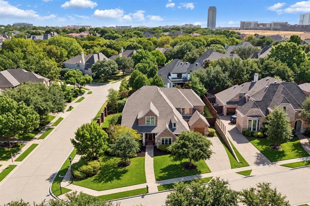 4760 Paxton Lane, Frisco, TX 75034 4760 Paxton Lane, Frisco, TX 75034