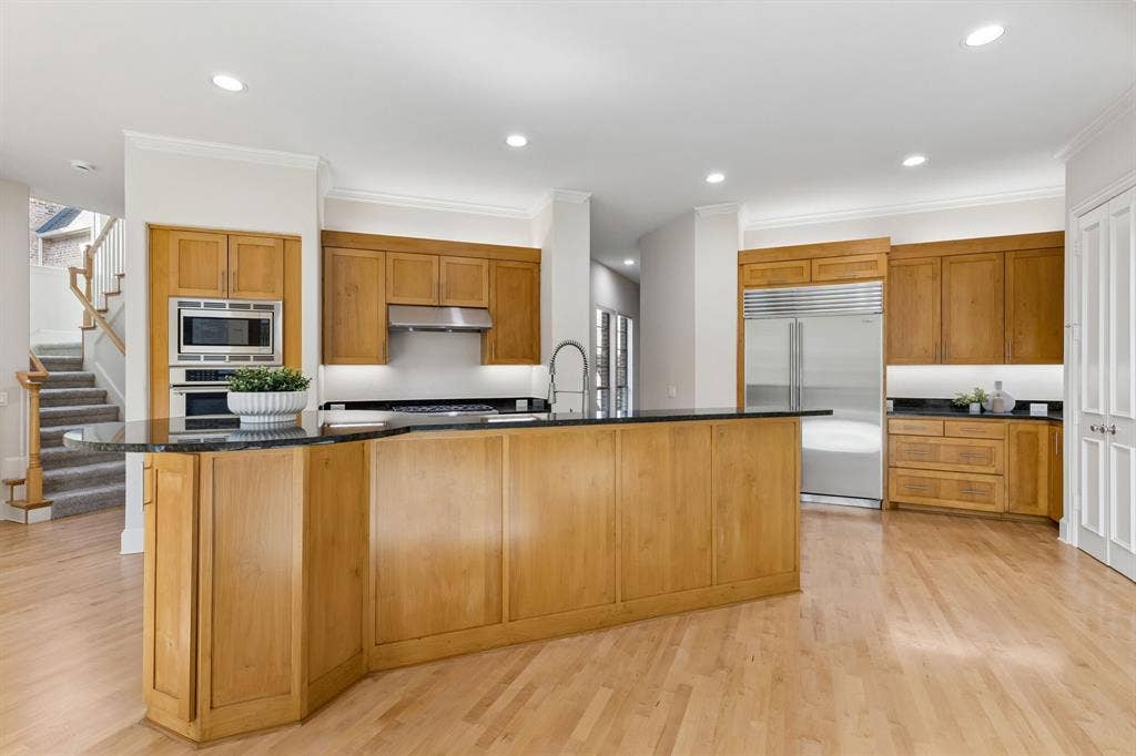 4760 Paxton Lane, Frisco, TX 75034 4760 Paxton Lane, Frisco, TX 75034