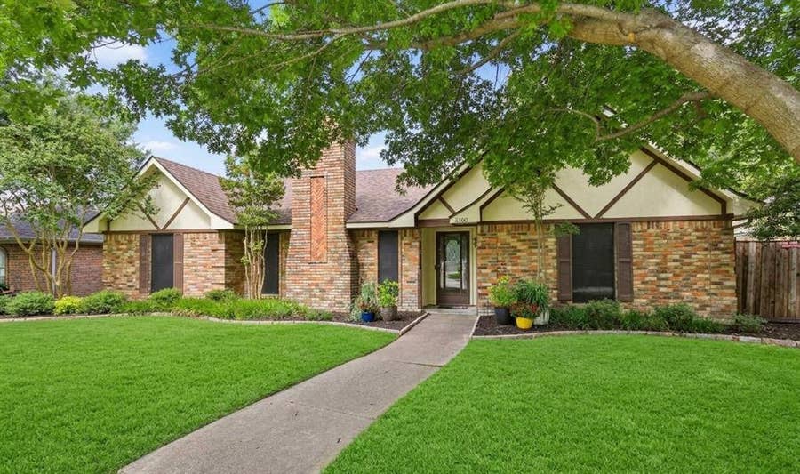 Property photo for 6300 Bronze Leaf Drive, Plano, TX