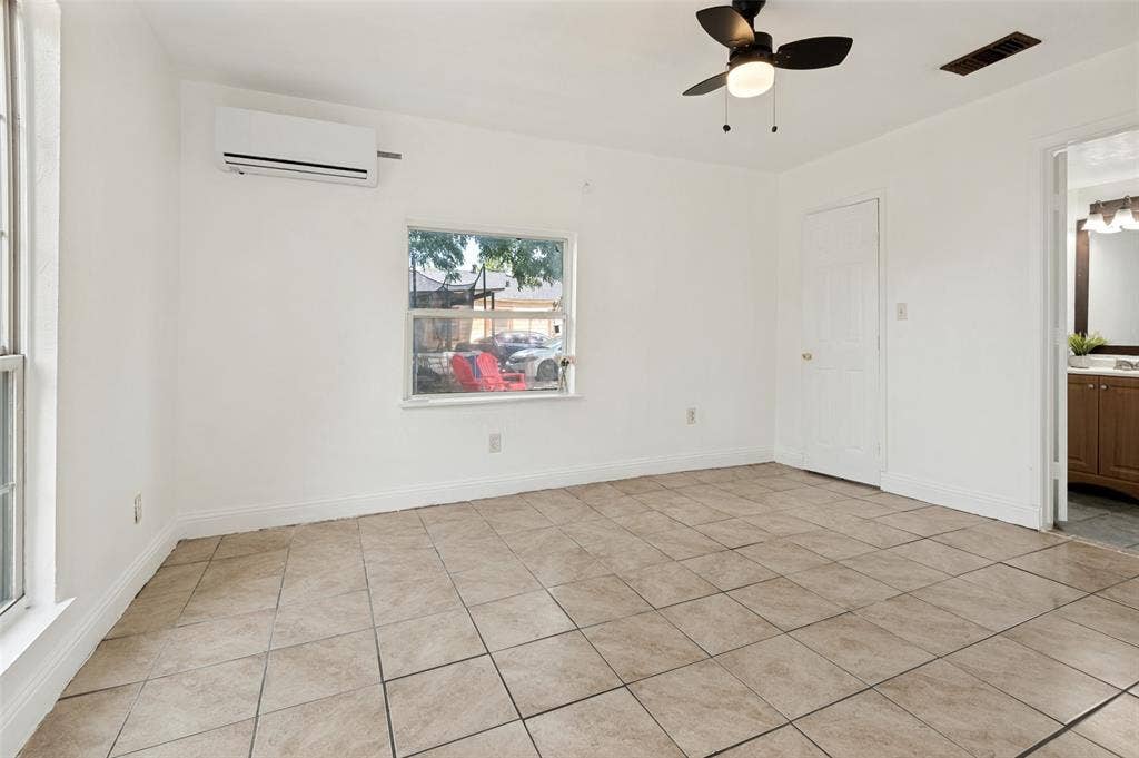 403 N Britain Road, #407B, Irving, TX 75061 403 N Britain Road, #407B, Irving, TX 75061