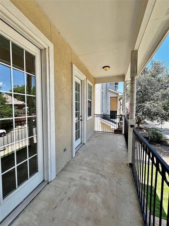 5808 La Vista Drive, Dallas, TX 75206