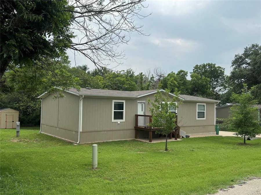 Property photo for 2311 Del Prado Drive, Granbury, TX