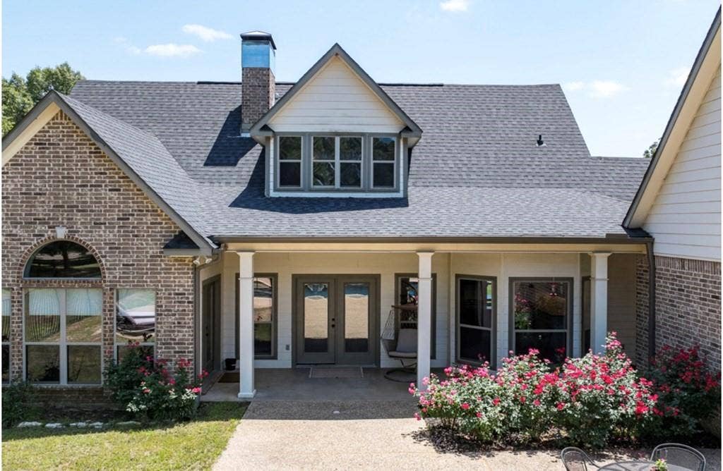 106 Timber Hill, Athens, TX 75751 106 Timber Hill, Athens, TX 75751