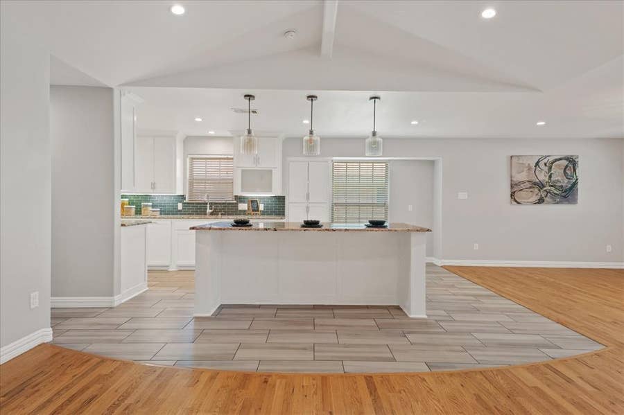 Property photo for 5429 Enderly Place, Dallas, TX