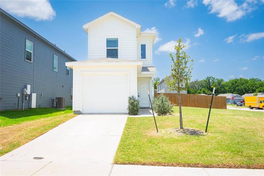 Property photo for 6804 Bramblewood Drive, Princeton, TX