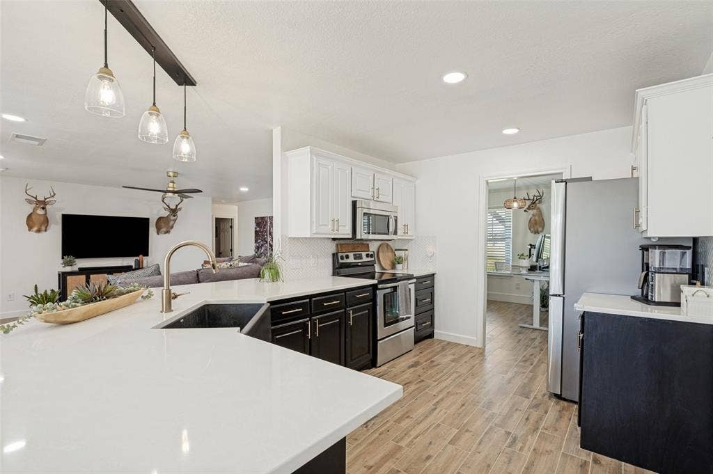 5610 Niagara Court, Midlothian, TX 76065 5610 Niagara Court, Midlothian, TX 76065