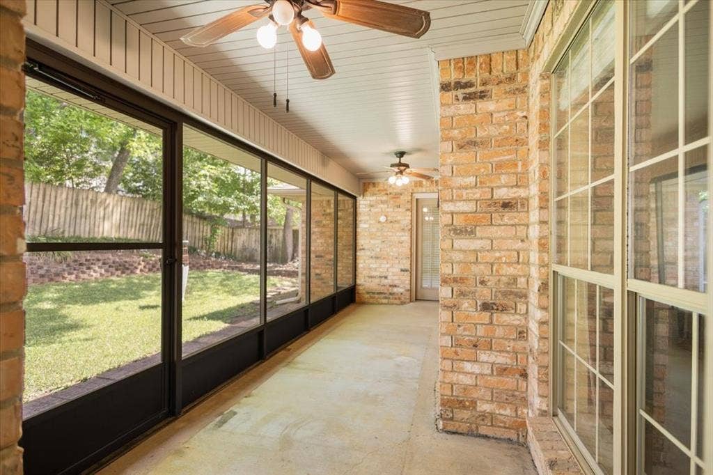 2824 Crestview Avenue, Tyler, TX 75701 2824 Crestview Avenue, Tyler, TX 75701