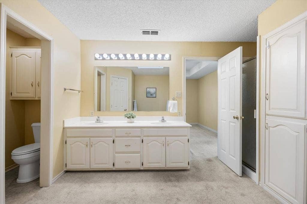 2824 Crestview Avenue, Tyler, TX 75701 2824 Crestview Avenue, Tyler, TX 75701