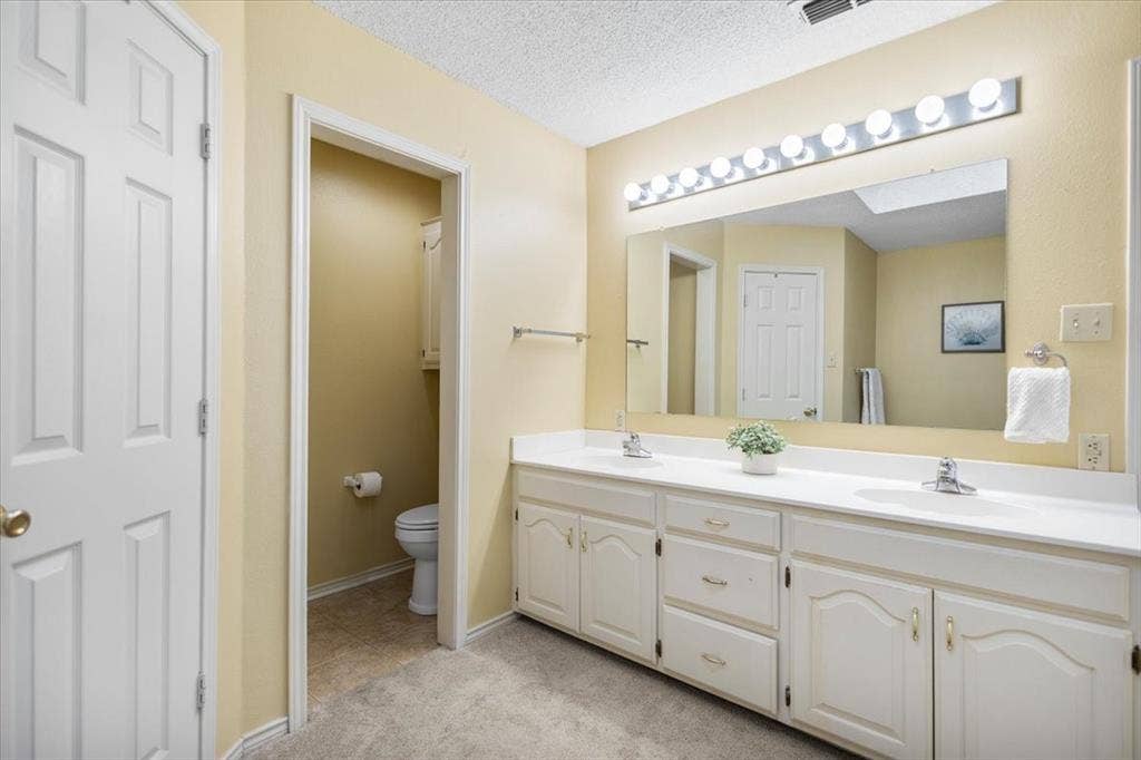2824 Crestview Avenue, Tyler, TX 75701 2824 Crestview Avenue, Tyler, TX 75701