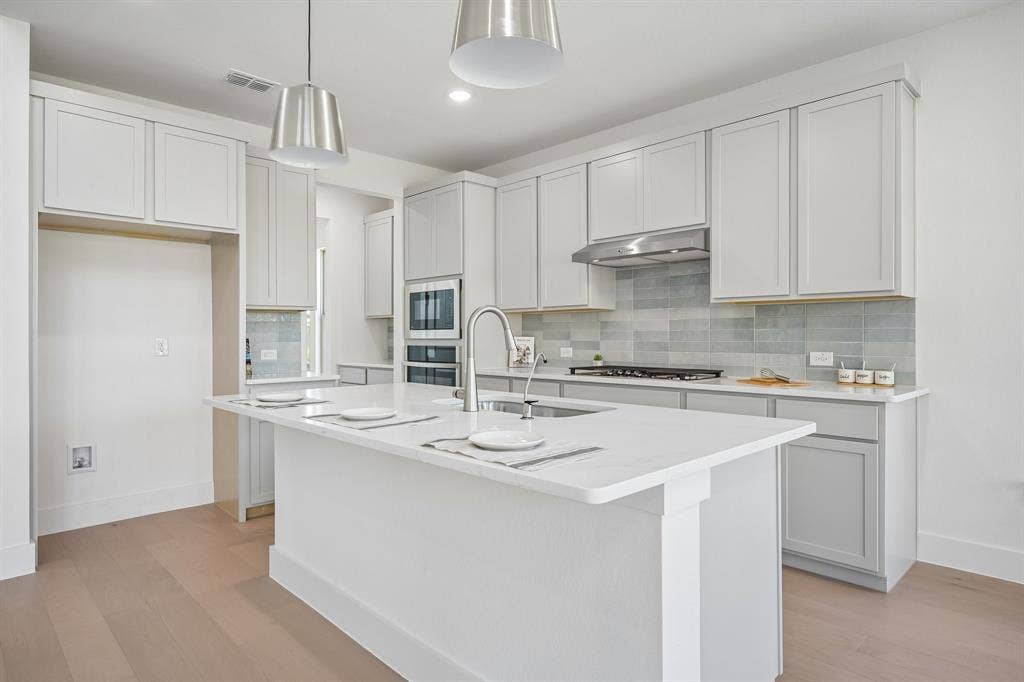 4617 Floral Fields Way, McKinney, TX 75071 4617 Floral Fields Way, McKinney, TX 75071