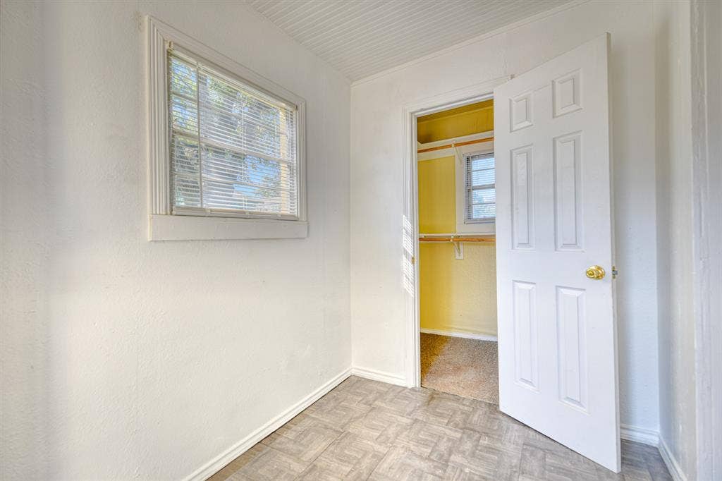 1559 Vermont Avenue, Dallas, TX 75216