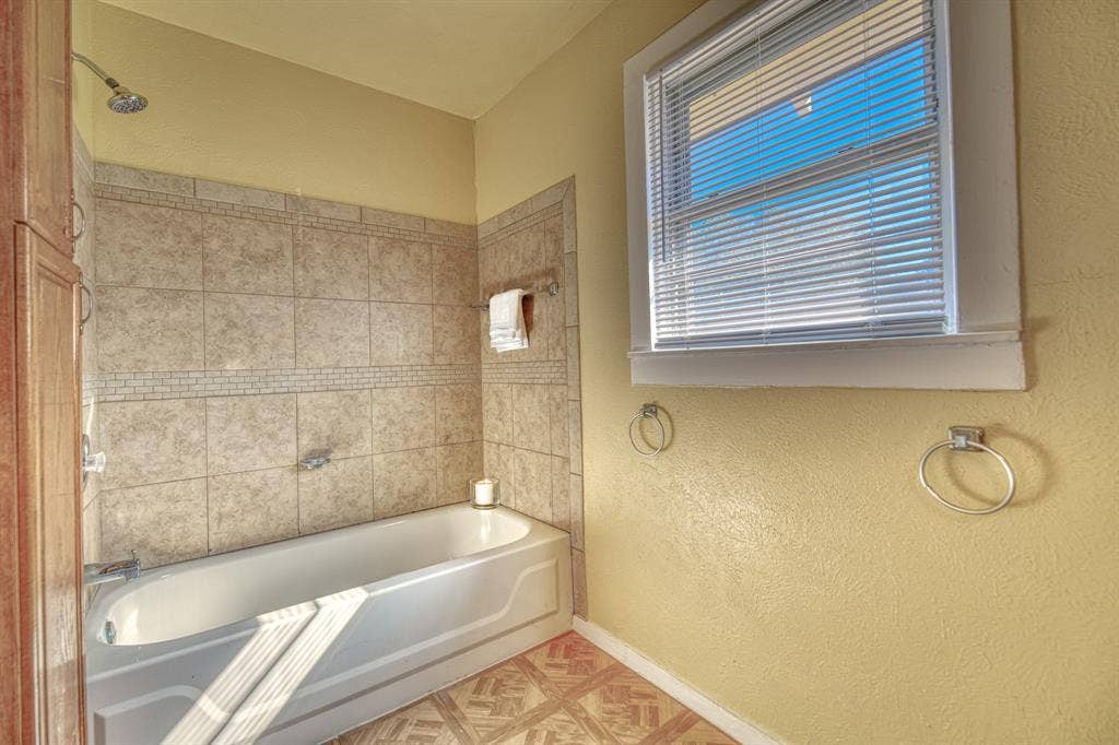 1559 Vermont Avenue, Dallas, TX 75216