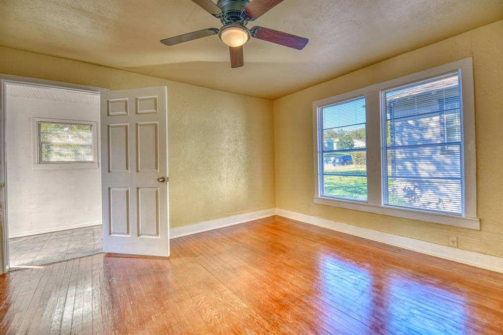 1559 Vermont Avenue, Dallas, TX 75216