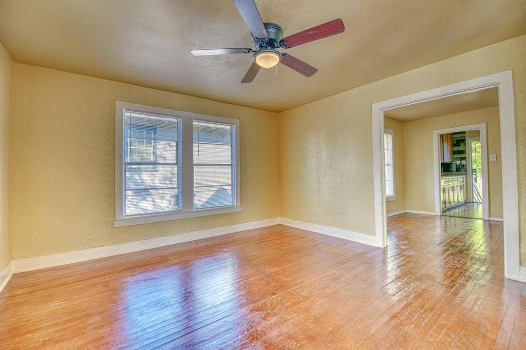 1559 Vermont Avenue, Dallas, TX 75216