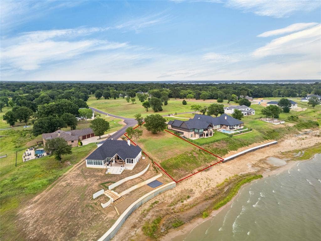 1548 Shoreline Drive, Mabank, TX 75143 1548 Shoreline Drive, Mabank, TX 75143
