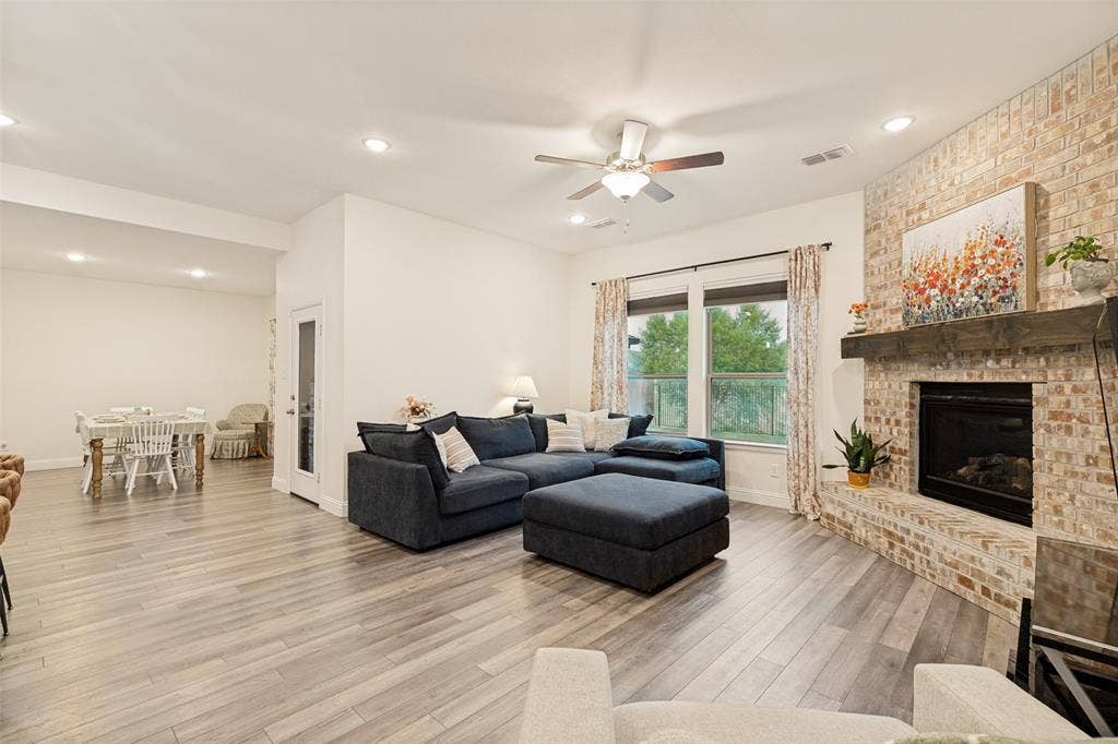 4015 Cloverleaf Trail, Melissa, TX 75454 4015 Cloverleaf Trail, Melissa, TX 75454