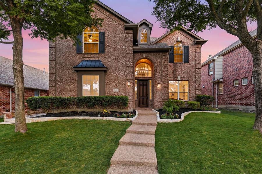 Property photo for 961 Panther Lane, Allen, TX