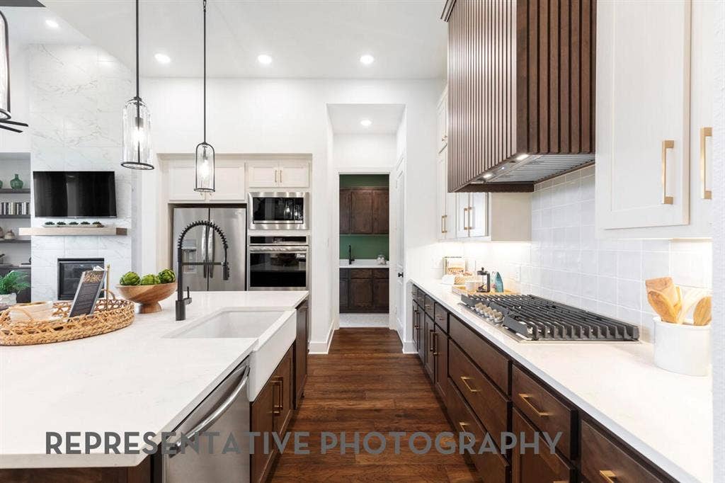 7540 Camas Avenue, Midlothian, TX 76084
