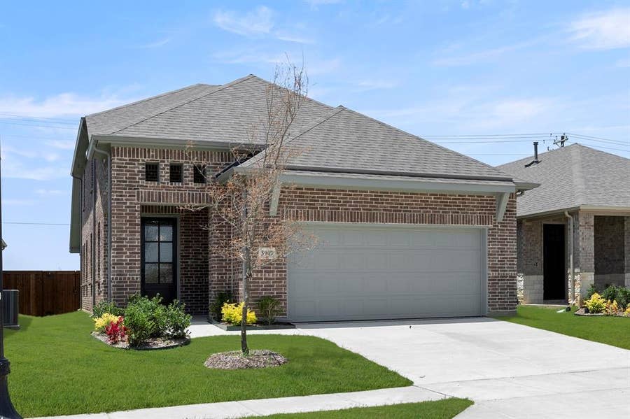 Property photo for 5909 Laurel Lake Lane, Pilot Point, TX