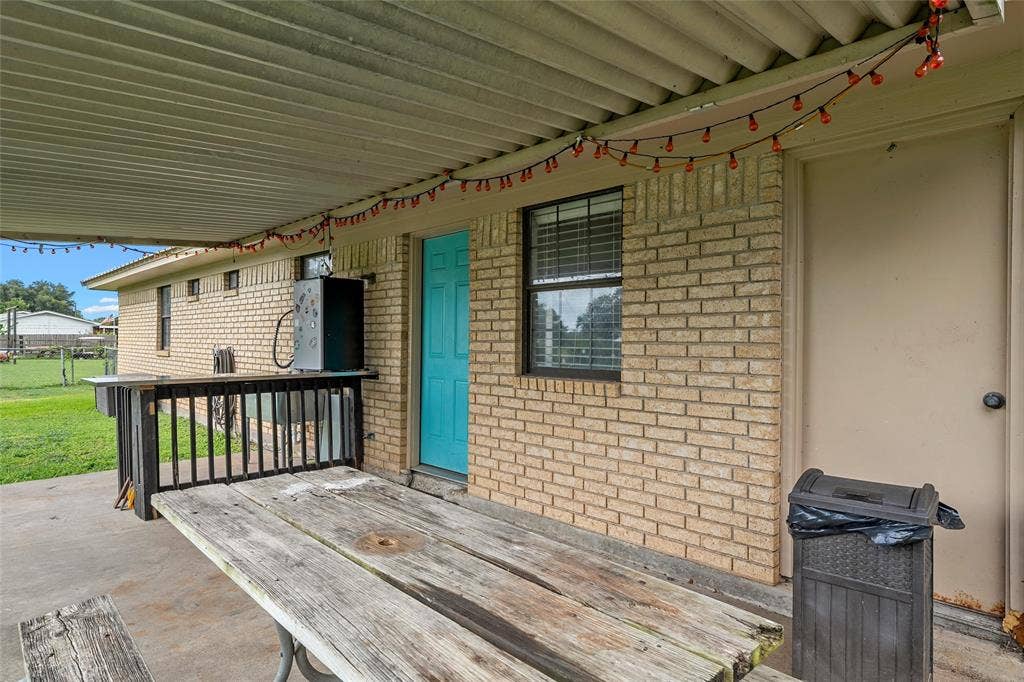 1002 Caron Street, Robinson, TX 76706