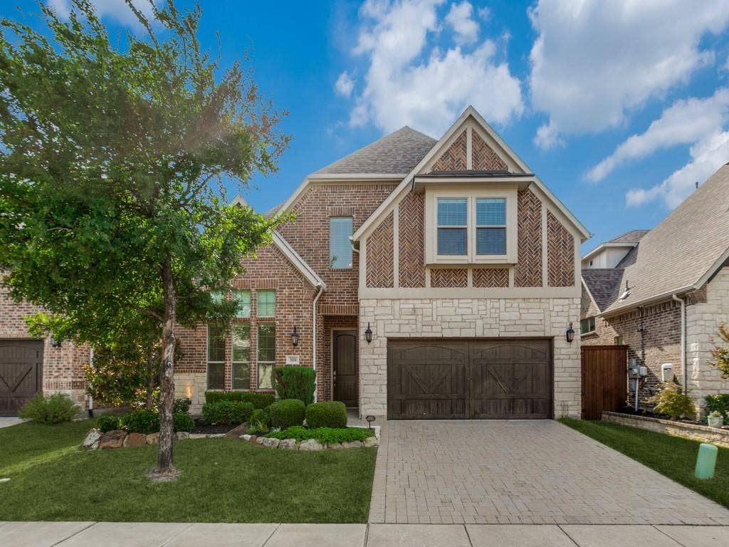 3004 Deansbrook Drive, Plano, TX 75093 3004 Deansbrook Drive, Plano, TX 75093