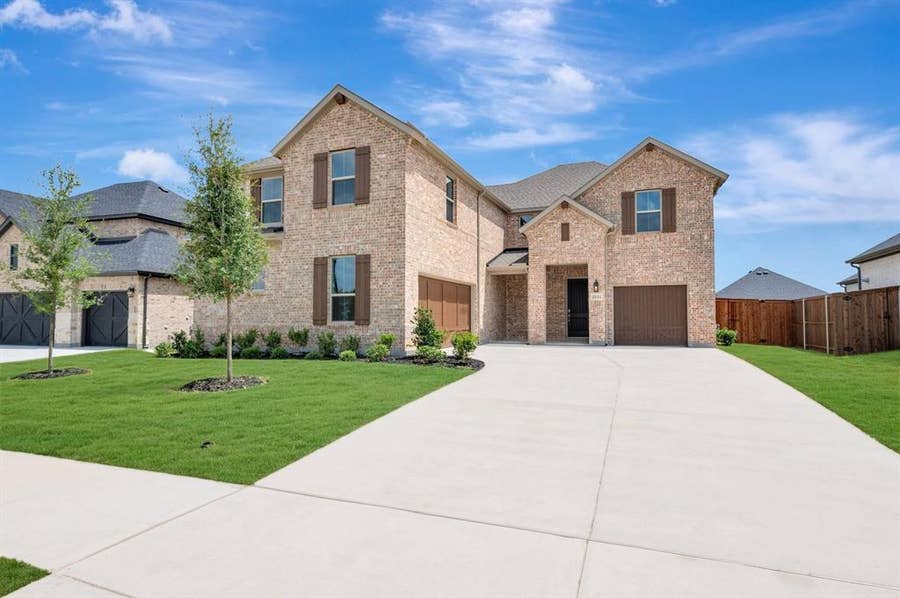 Property photo for 4844 Cedar Bluff Trail, Midlothian, TX