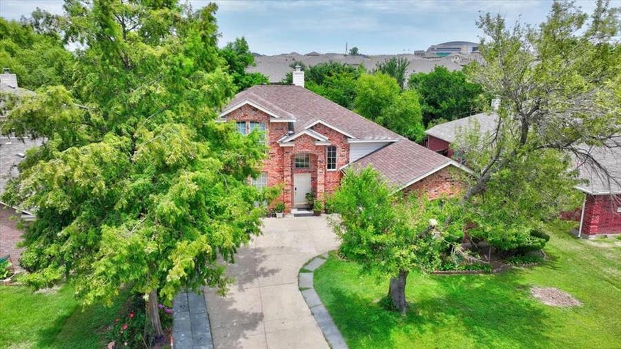Property photo for 3402 Sewell Drive, Sachse, TX