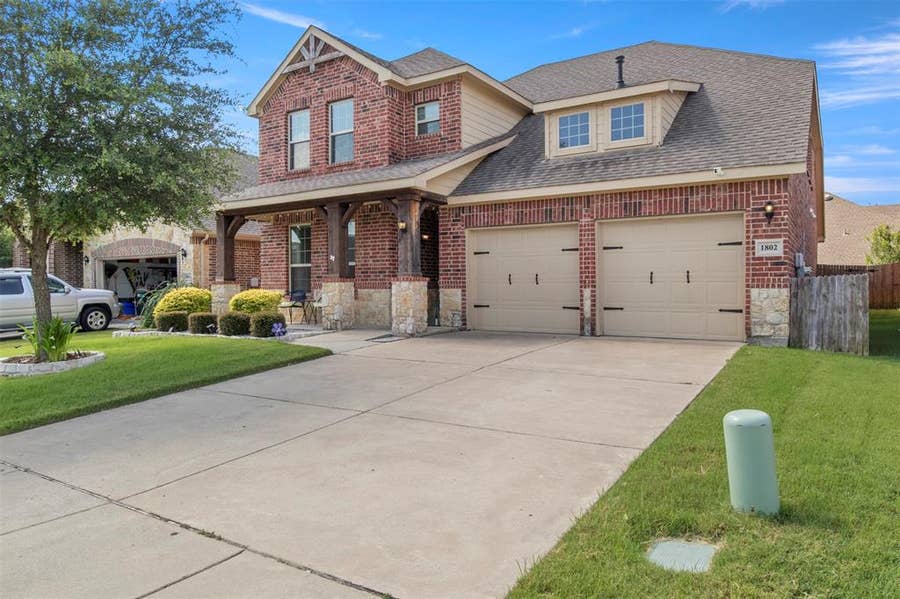 Property photo for 1802 Phillip Lane, Wylie, TX