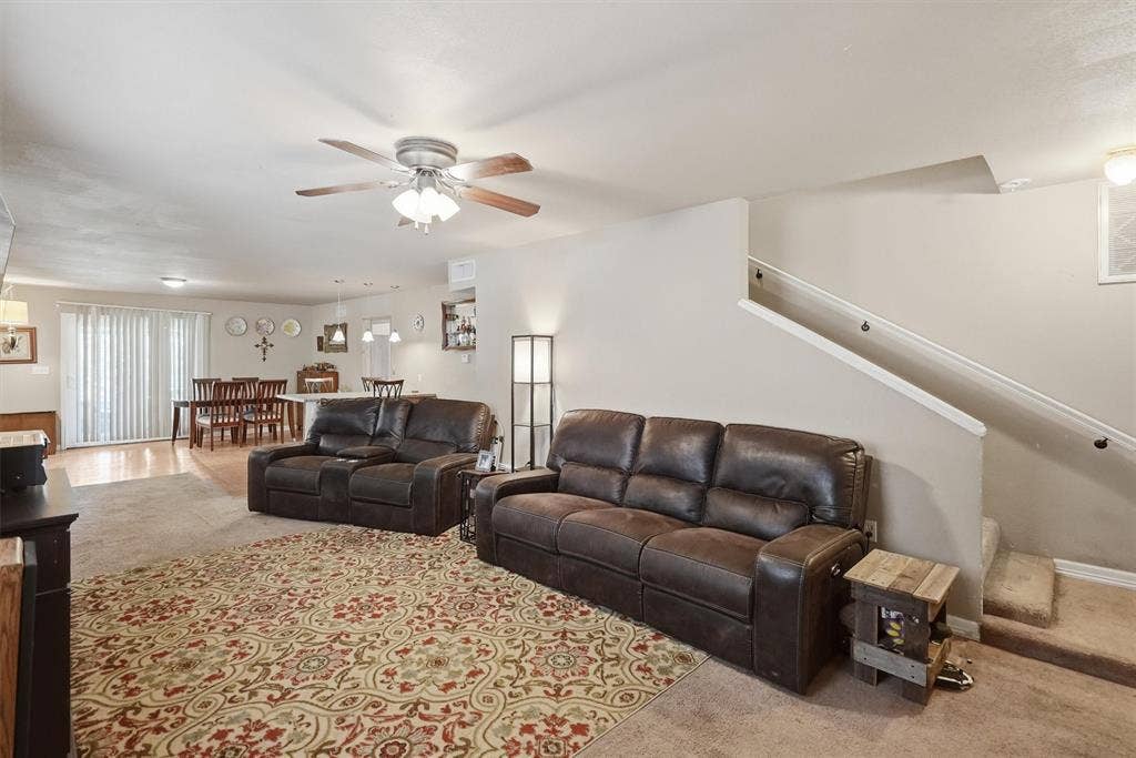 1101 Charles Street, Weatherford, TX 76086 Stairs to second floor