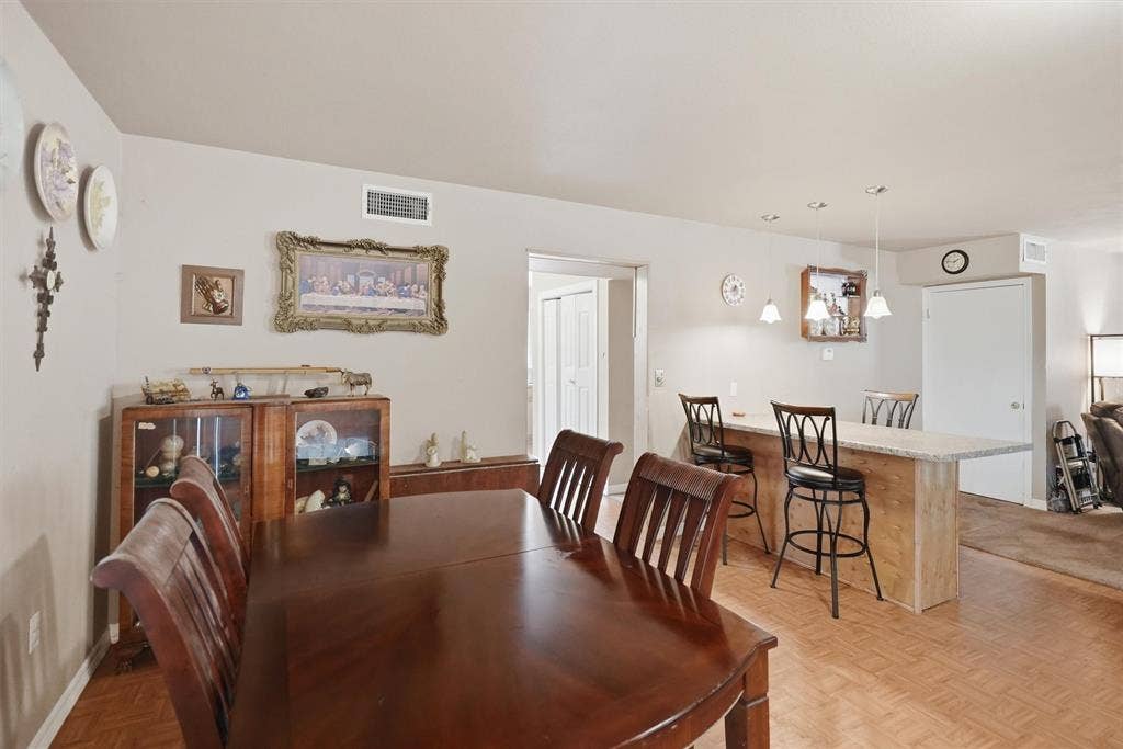 1101 Charles Street, Weatherford, TX 76086 1101 Charles Street, Weatherford, TX 76086