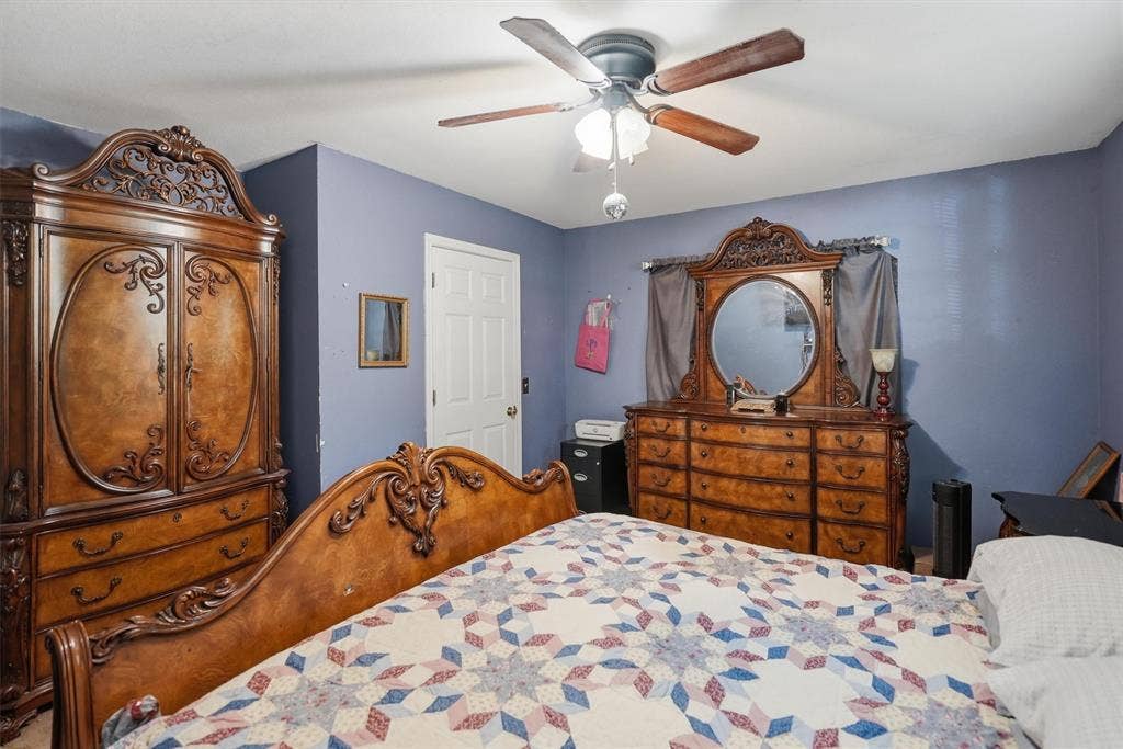1101 Charles Street, Weatherford, TX 76086 Main floor