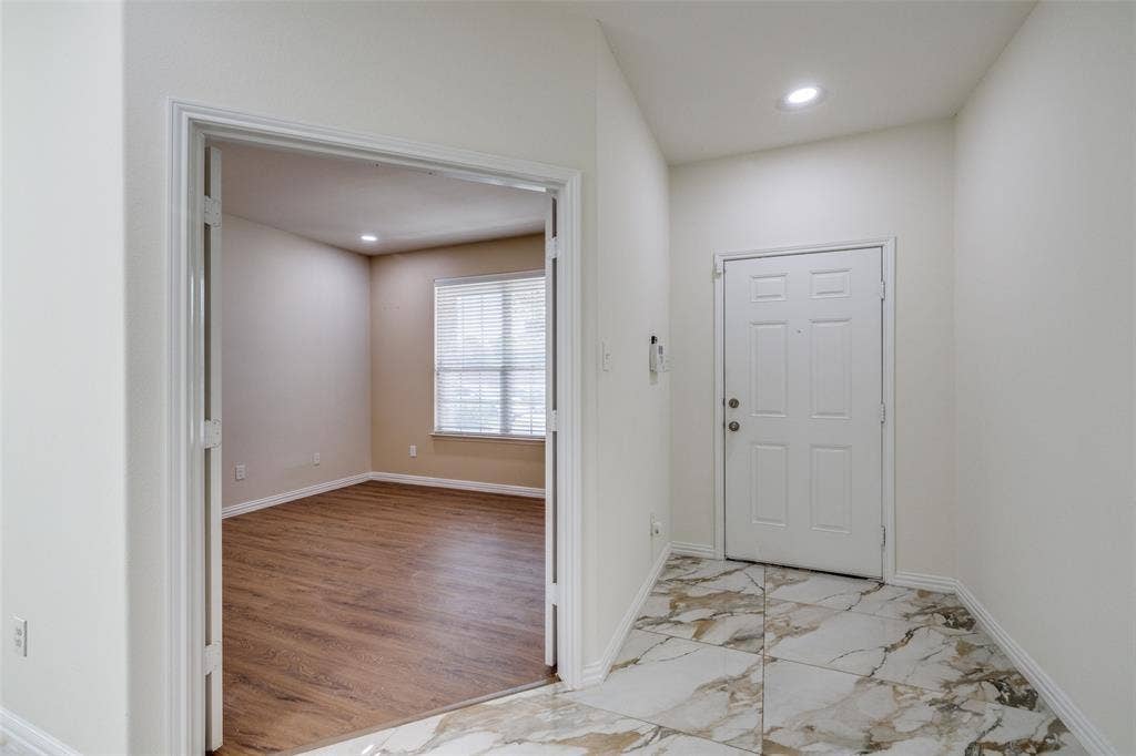 915 Penny Royal Court, Arlington, TX 76002 915 Penny Royal Court, Arlington, TX 76002
