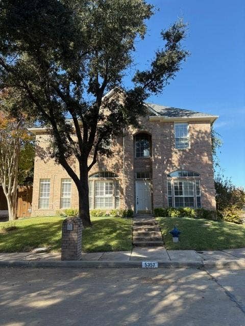 Property photo for 5357 GATESWORTH Lane, Dallas, TX