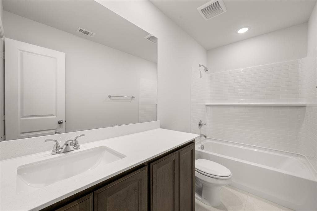 15016 Amantes Avenue, Haslet, TX 76052 15016 Amantes- Bathroom-1