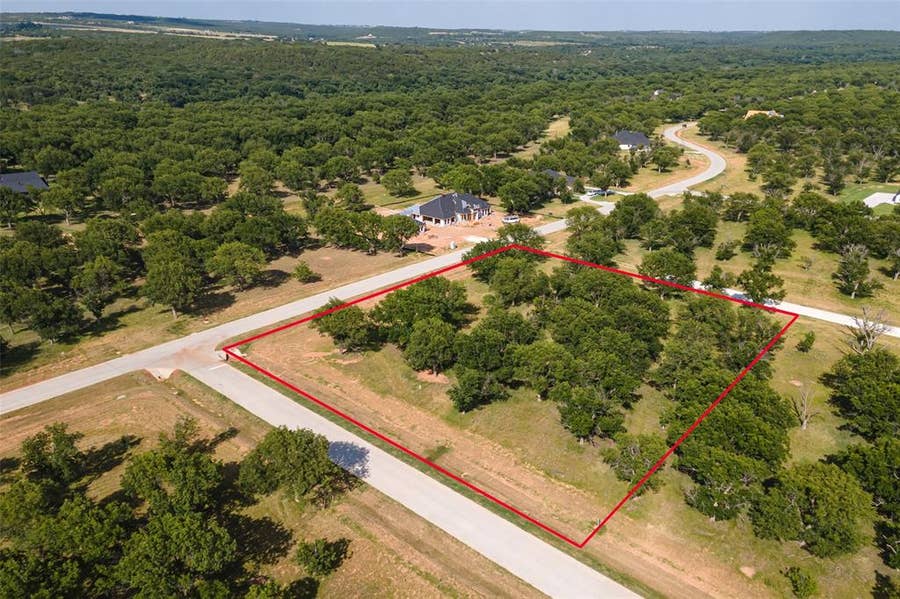 Property photo for 2200 E Landings S, Granbury, TX