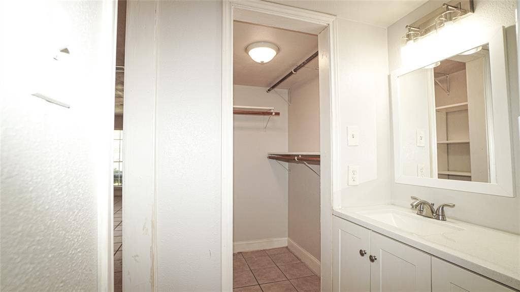 5638 Marina Drive, #22, Garland, TX 75043 5638 Marina Drive, #22, Garland, TX 75043