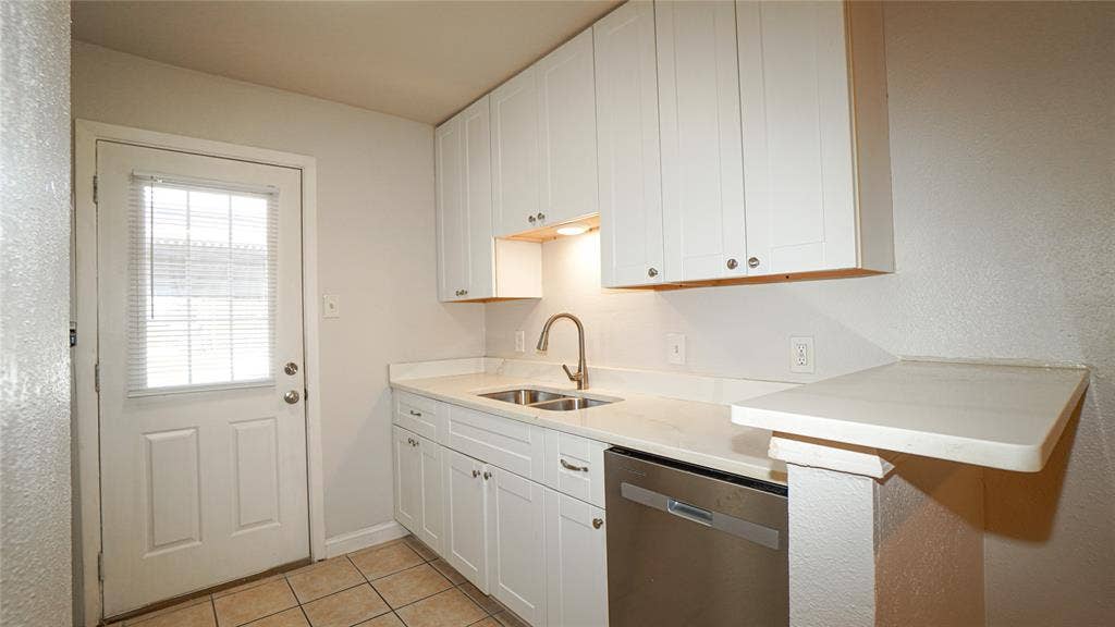 5638 Marina Drive, #22, Garland, TX 75043 5638 Marina Drive, #22, Garland, TX 75043